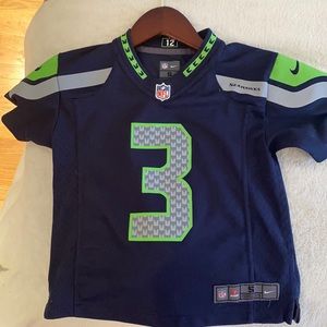 Seahawks Wilson youth small jersey